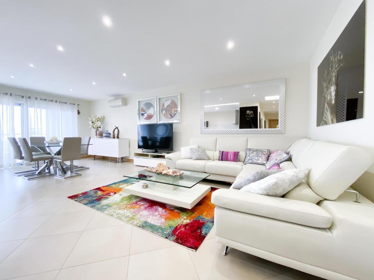 Luxury Condominium Apartment With Swimming Pool #1903 Lagos Exteriör bild