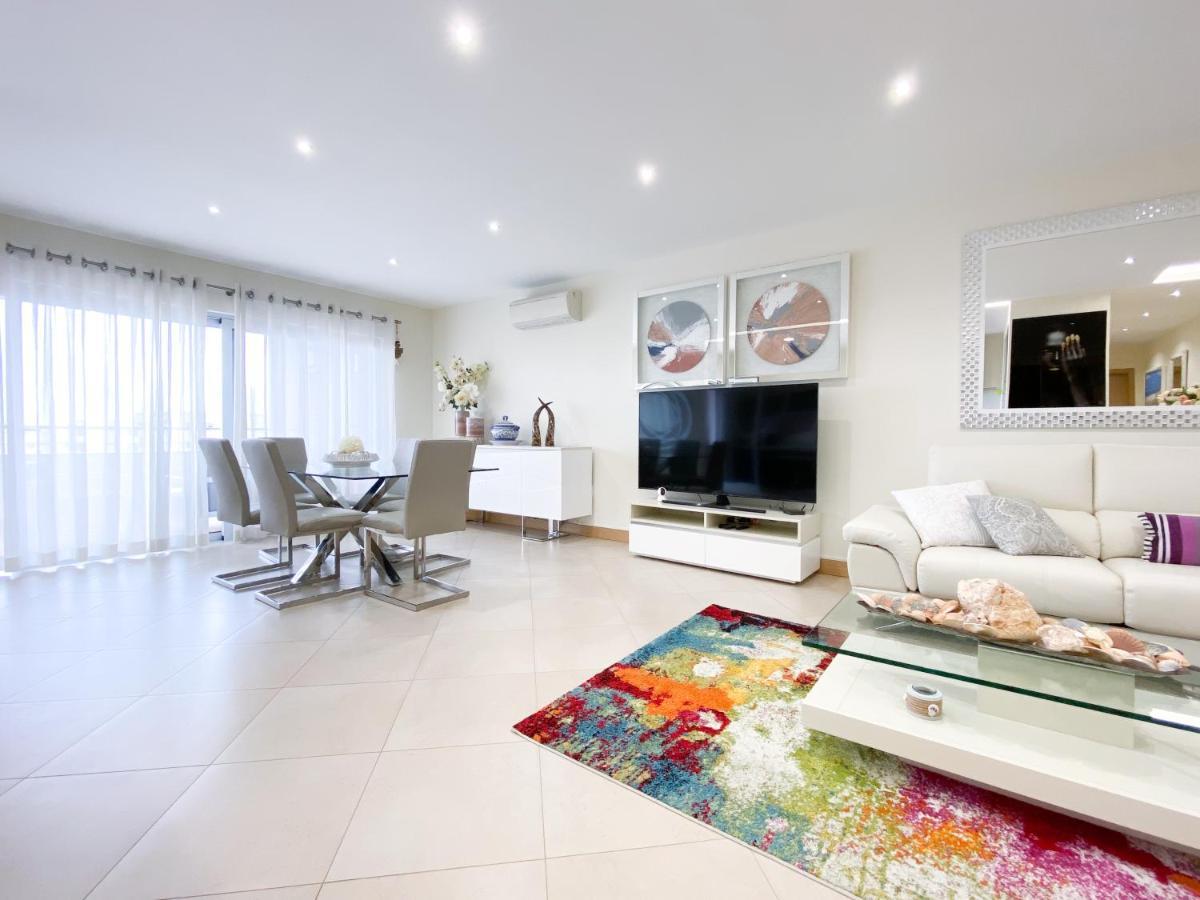 Luxury Condominium Apartment With Swimming Pool #1903 Lagos Exteriör bild