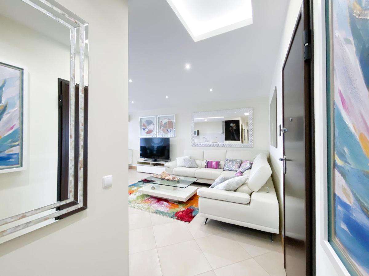Luxury Condominium Apartment With Swimming Pool #1903 Lagos Exteriör bild