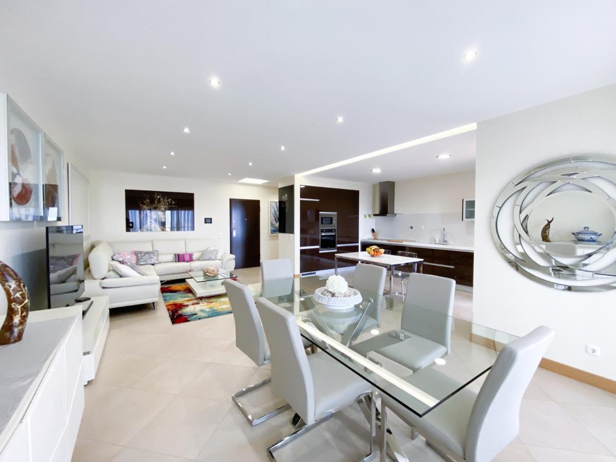 Luxury Condominium Apartment With Swimming Pool #1903 Lagos Exteriör bild