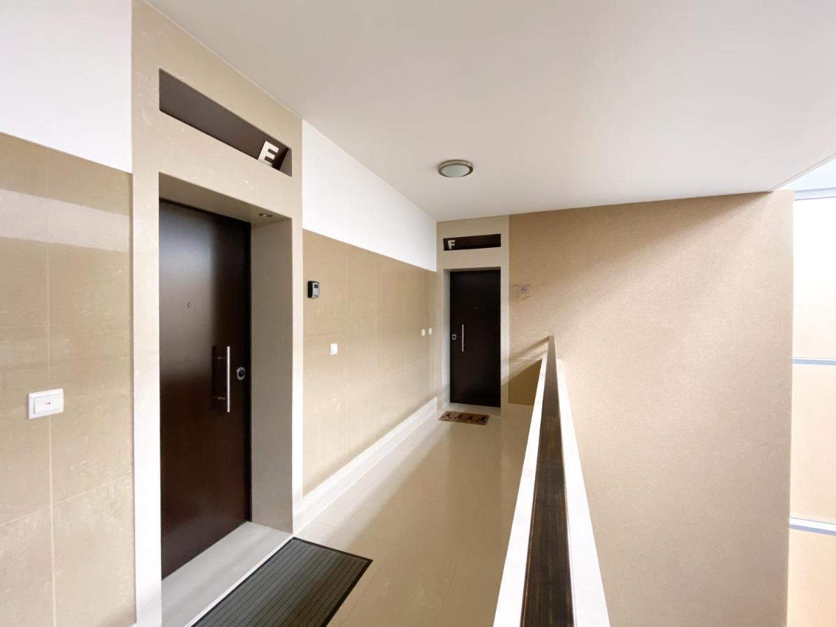 Luxury Condominium Apartment With Swimming Pool #1903 Lagos Exteriör bild