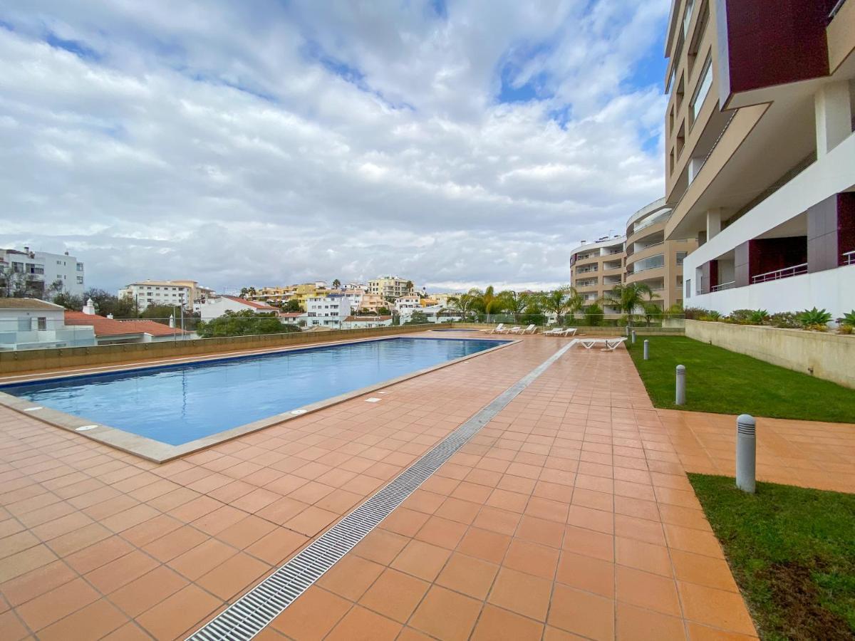 Luxury Condominium Apartment With Swimming Pool #1903 Lagos Exteriör bild