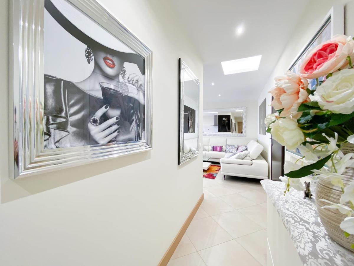 Luxury Condominium Apartment With Swimming Pool #1903 Lagos Exteriör bild
