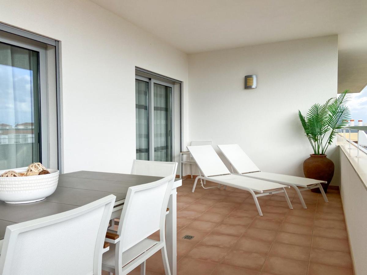 Luxury Condominium Apartment With Swimming Pool #1903 Lagos Exteriör bild