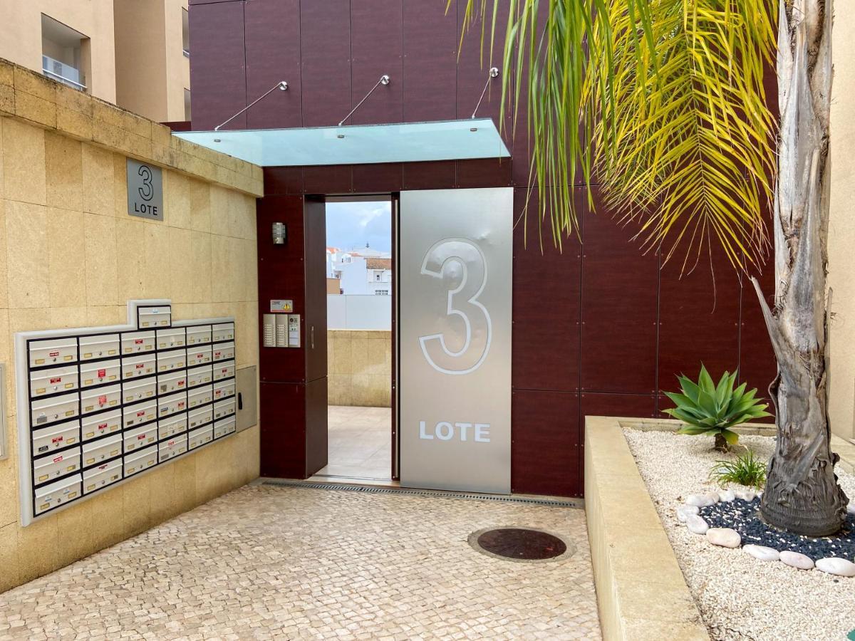 Luxury Condominium Apartment With Swimming Pool #1903 Lagos Exteriör bild
